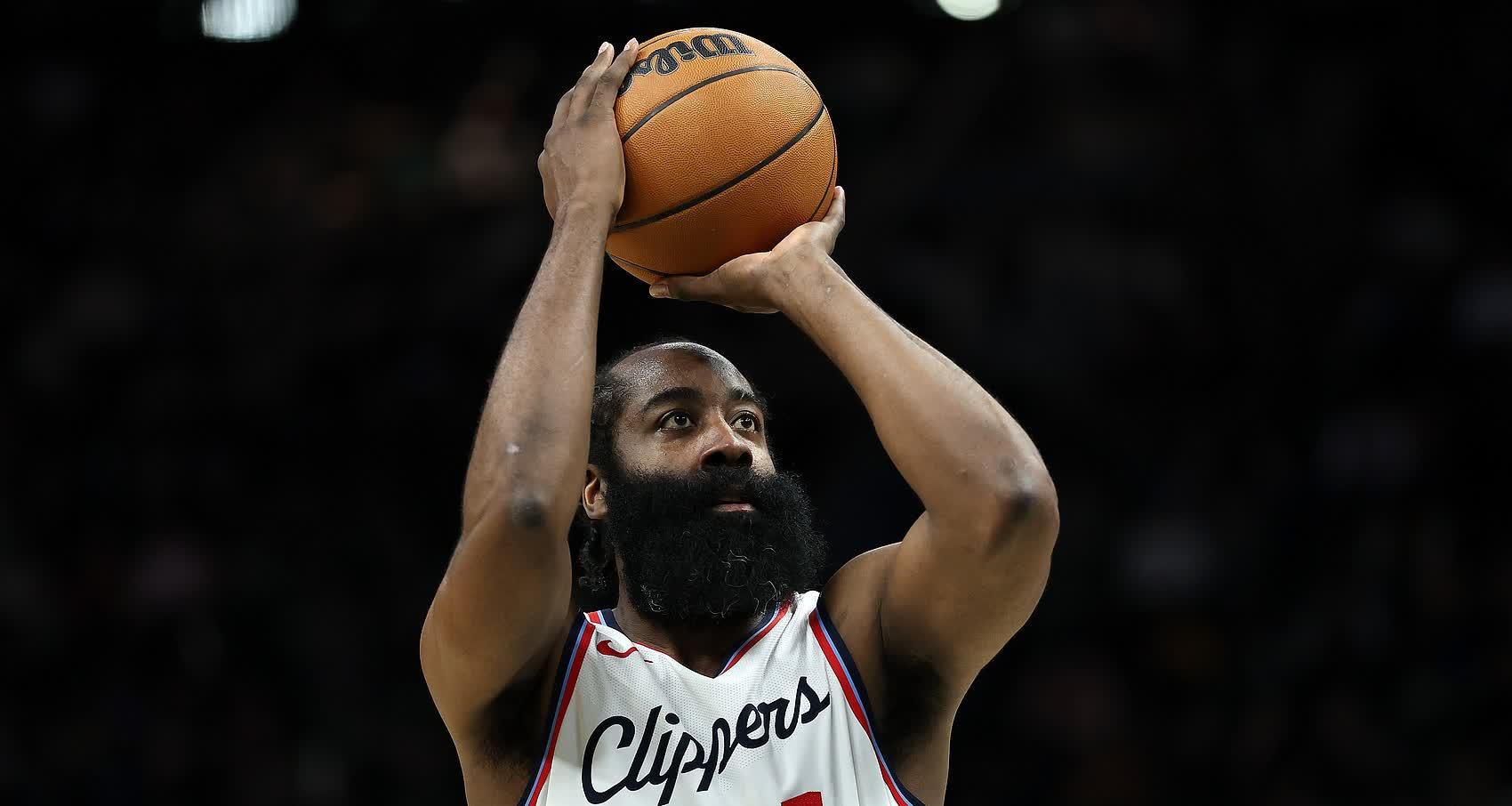 关于米切尔犹大莱昂纳德无语脱北赛季风釆的信息