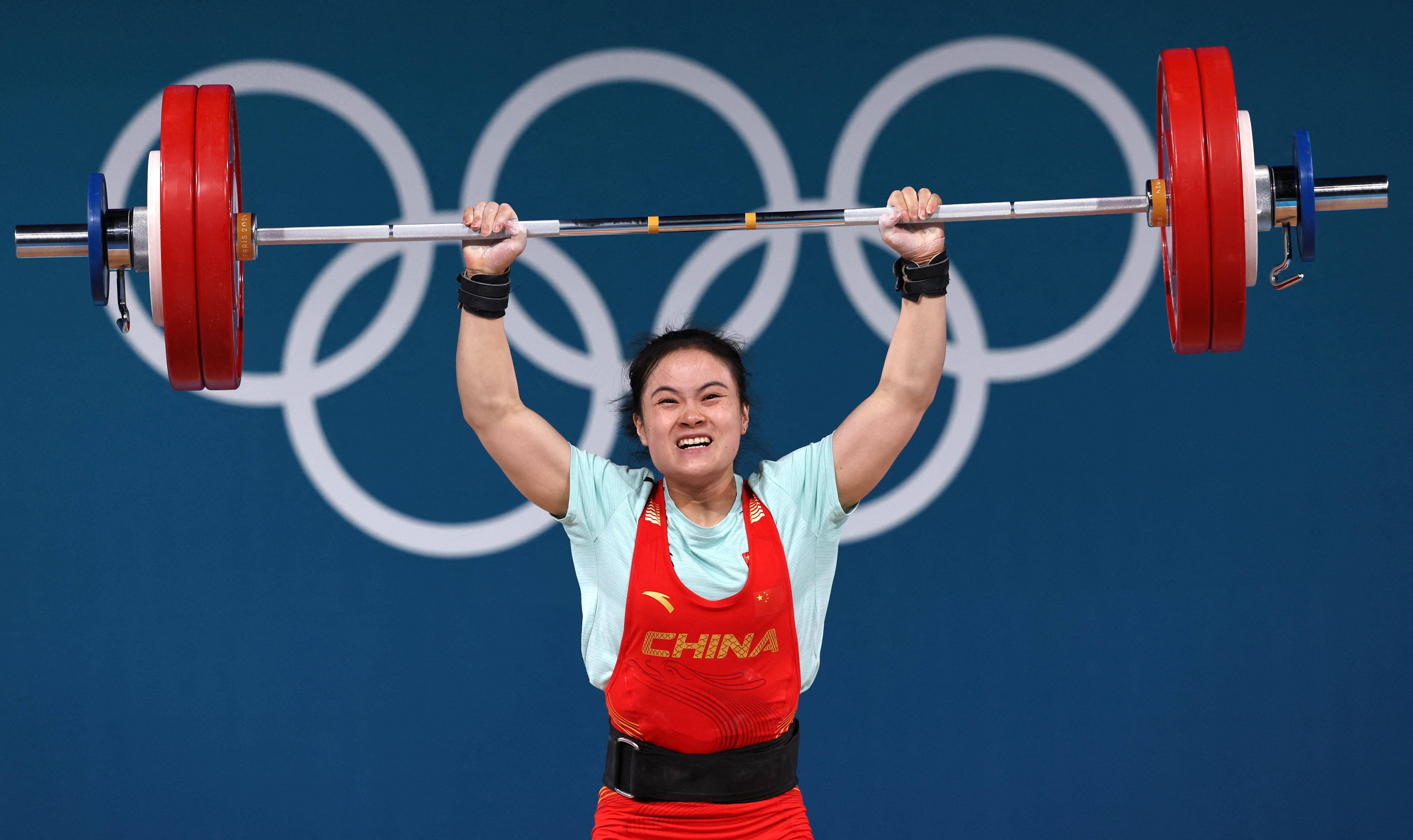 泰国参赛选手勇夺金牌，引领全场