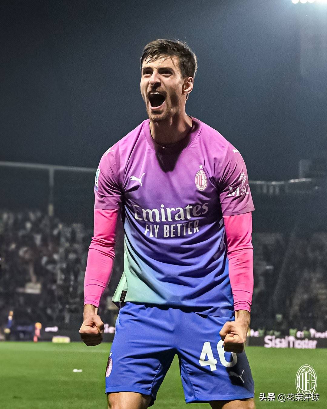 爱游戏登录-弗罗西诺内主场小胜，保持不败气势如虹