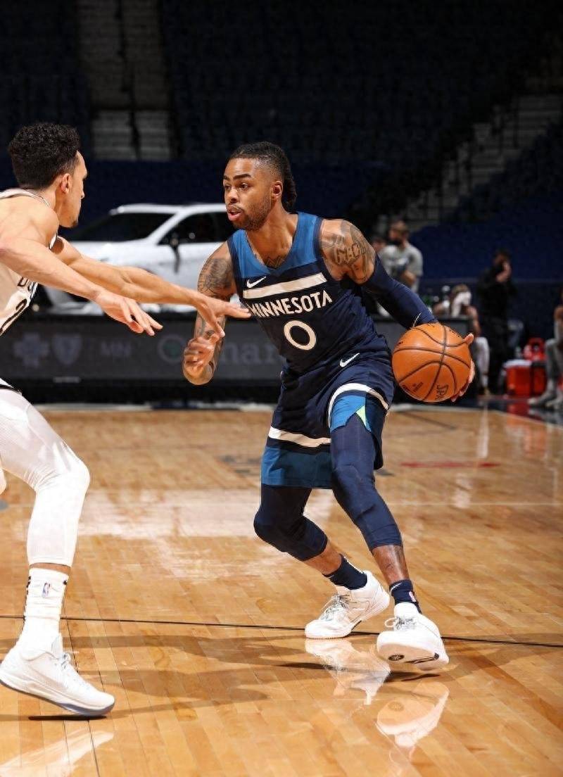 篮网主场惨败,连续两场失利 篮网主场惨败,连续两场失利