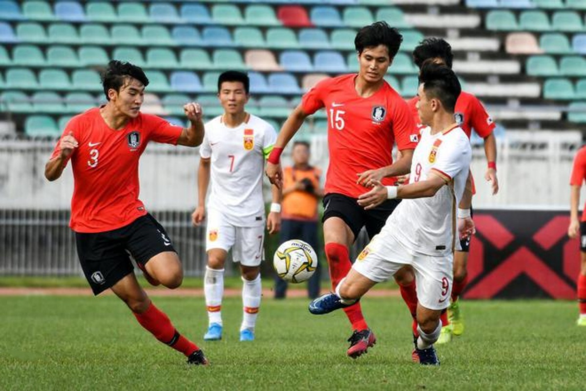 爱游戏登录-国内联赛上看到的出色球员表现