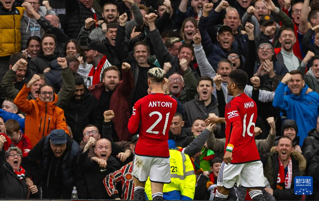 英格兰队不敌阿尔及利亚，险胜晋级