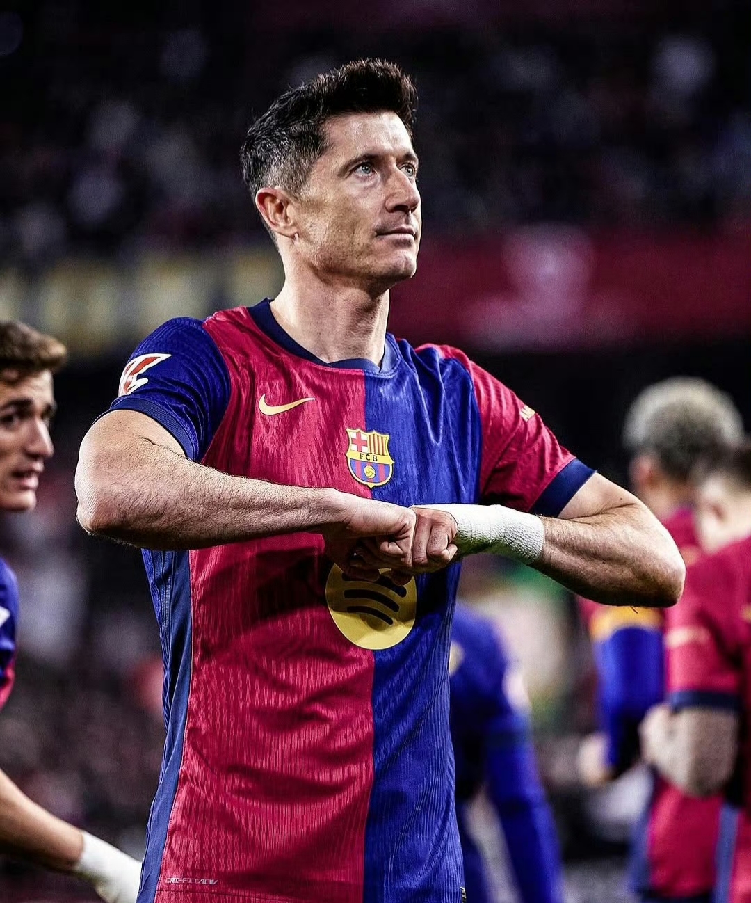 拜仁慕尼黑压哨进球,仍无缘胜利 拜仁慕尼黑压哨进球,仍无缘胜利