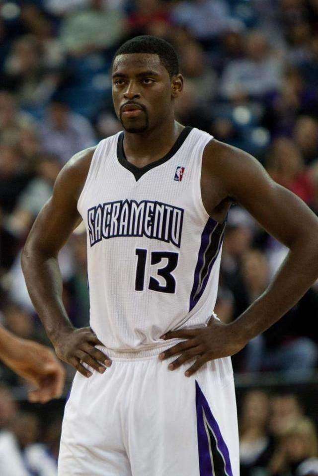 爱游戏登录入口-包含比赛中球员砍下至尊数据，完美发挥的词条