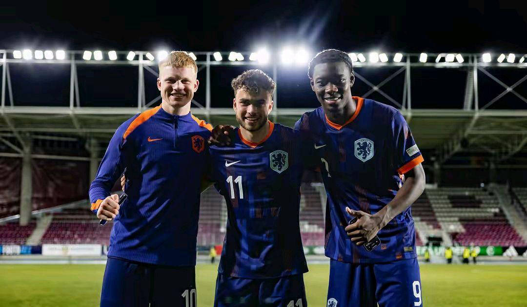 爱游戏亚洲官网-荷兰主帅赞扬球队表现，期待更好结果