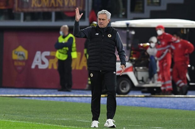 罗马队客场压哨进球，绝平对手