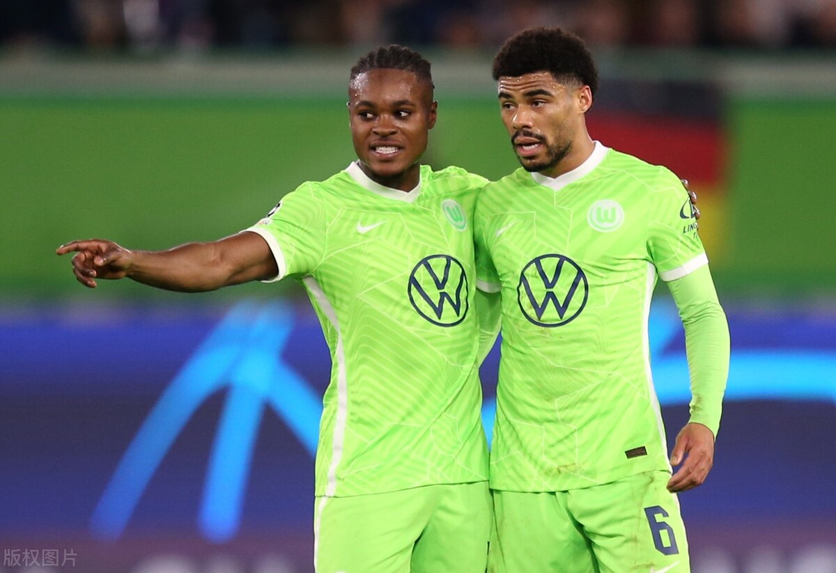 爱游戏app-狼堡球员连场狂飙，帮助球队取得比赛胜利的简单介绍