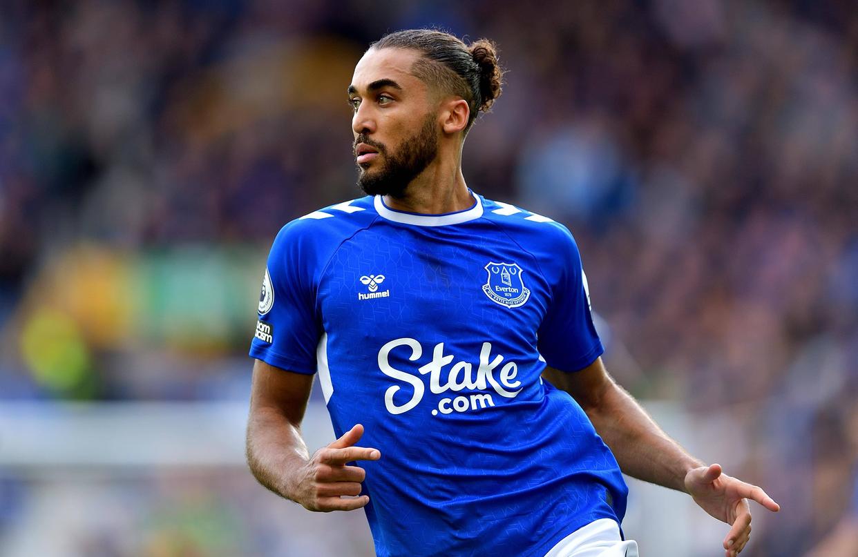 爱游戏在线-埃弗顿客场大胜富勒姆，继续向前迈进