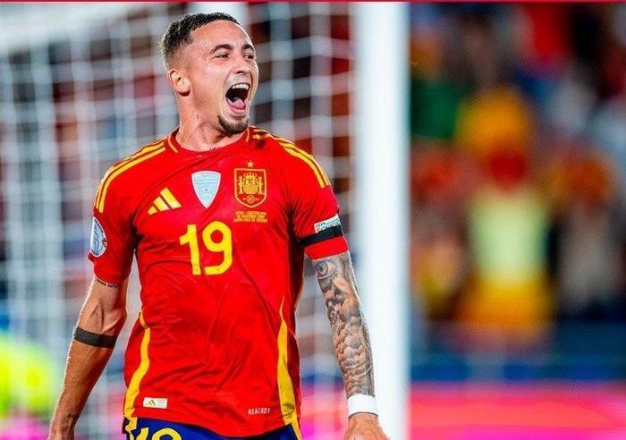 爱游戏亚洲官网-瑞士队在欧国联赛中表现出色夺冠乐见