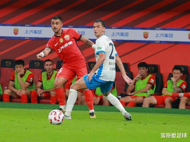 爱游戏官方登录入口-恒大主场豪取胜利，中超继续保持领先优势的简单介绍