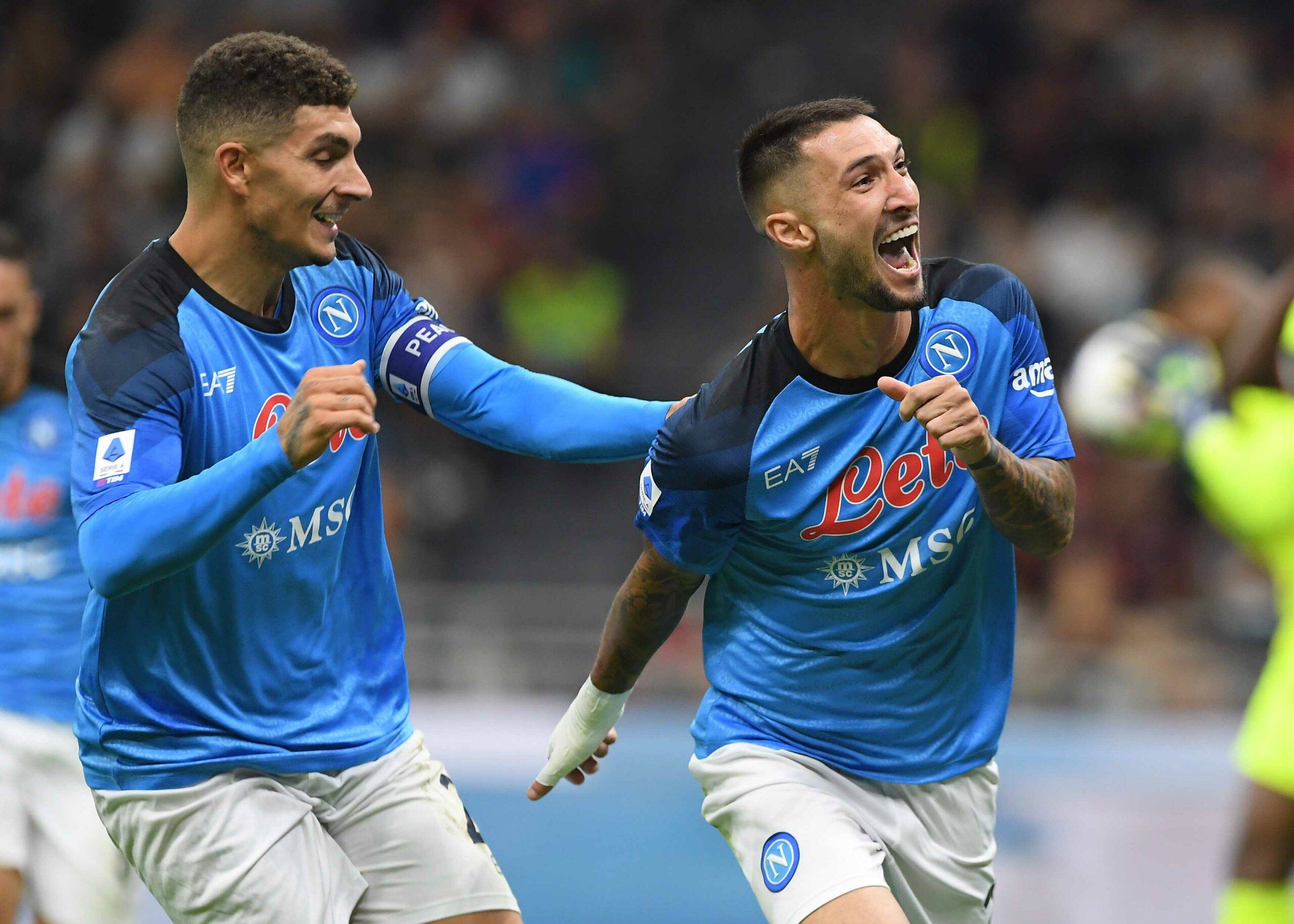 包含那不勒斯主场不敌亚特兰大，遭遇两连败的词条