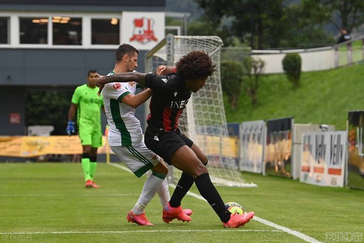 包含勒阿弗尔比赛，全神贯注备赛的词条