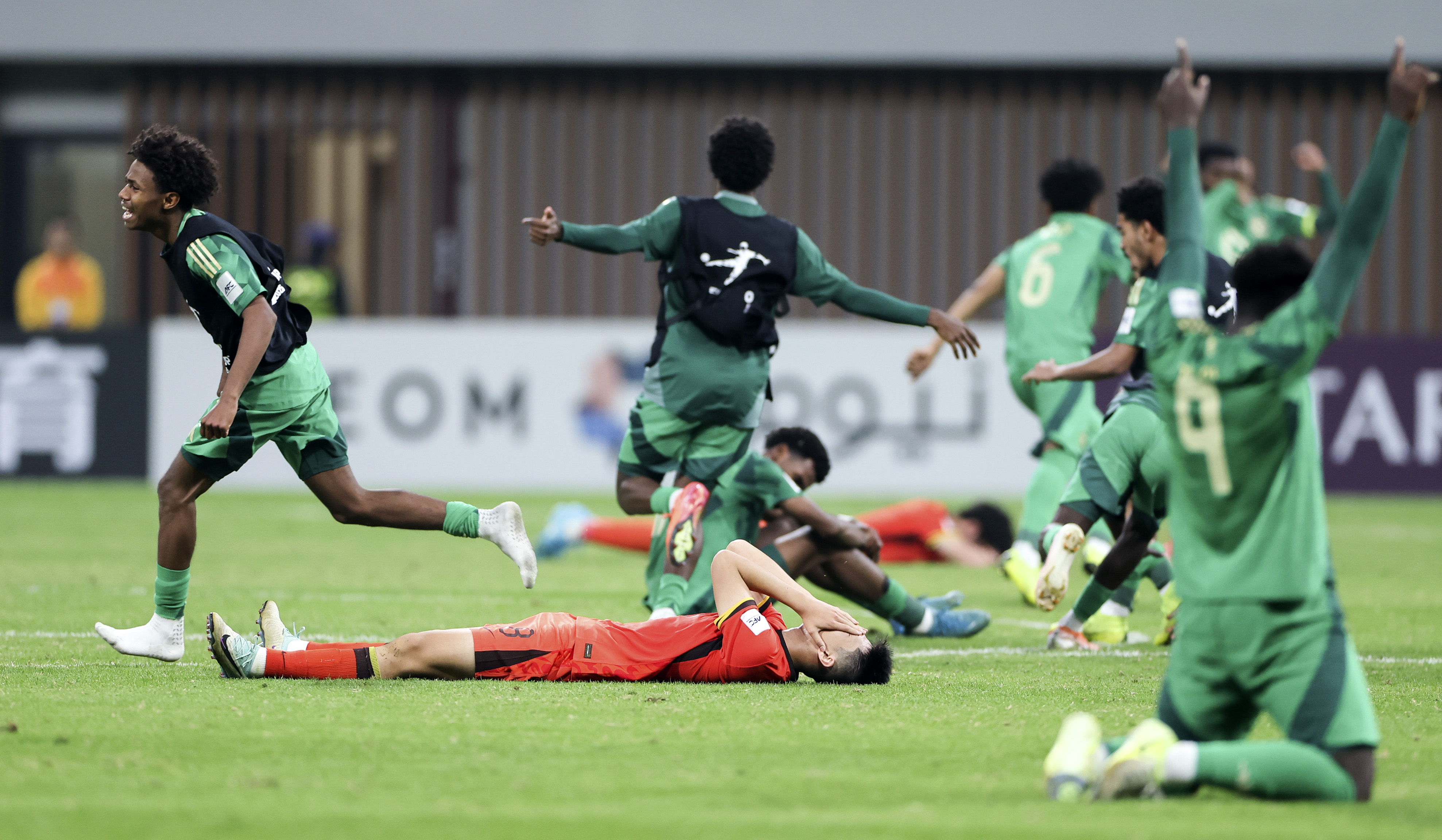 爱游戏亚洲官网-东亚足球队在国际赛事中崭露头角