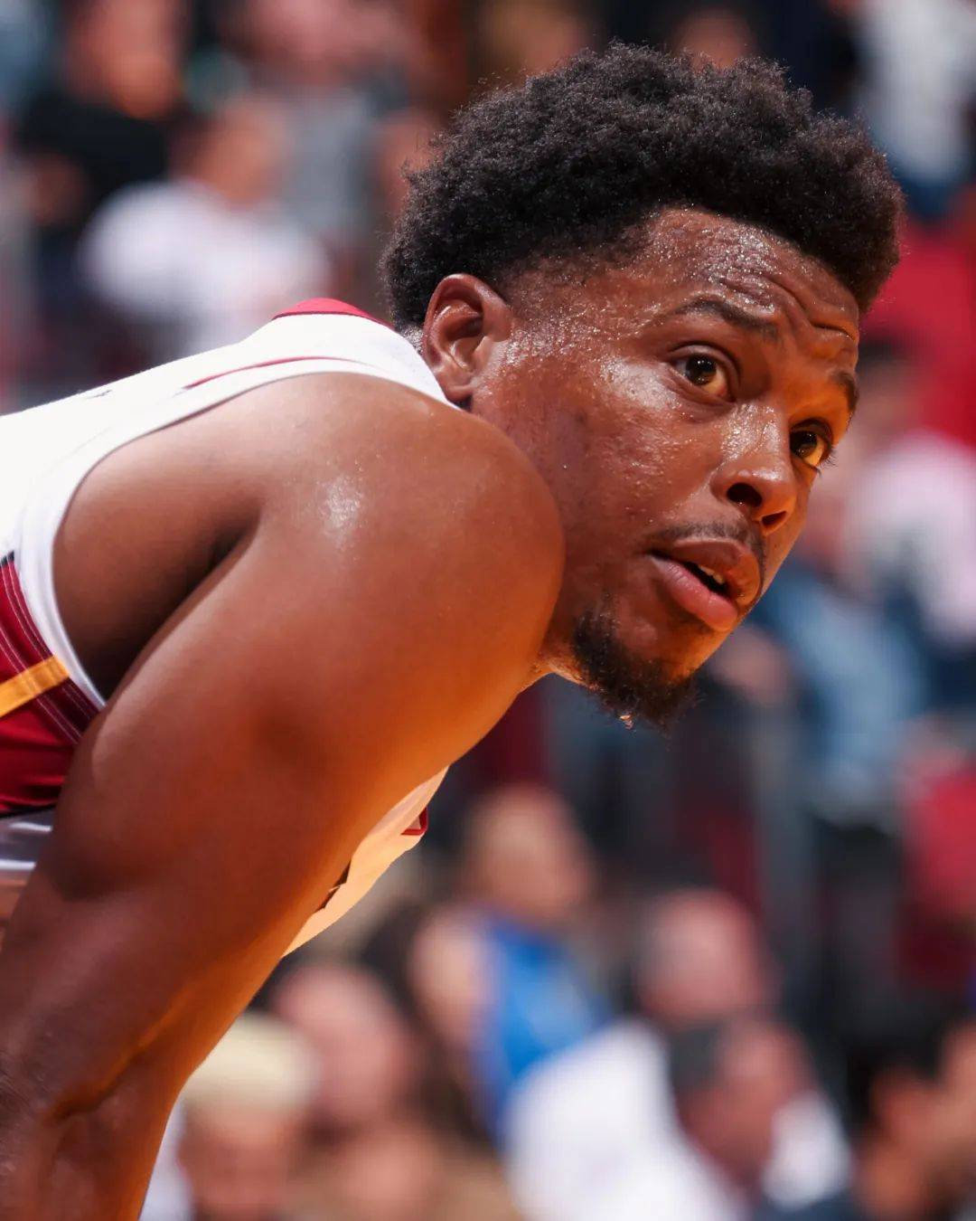 爱游戏官网-关于凯泽斯劳滕中锋曼努埃尔表现不佳，受到批评的信息