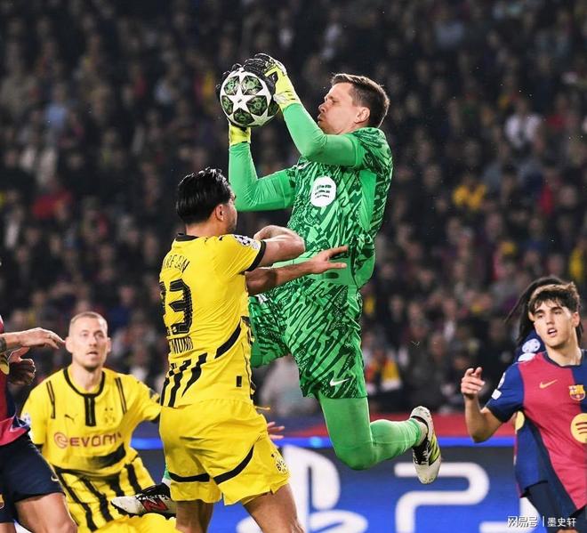 包含雷诺完胜巴萨！门将表现不俗稳固胜利的词条