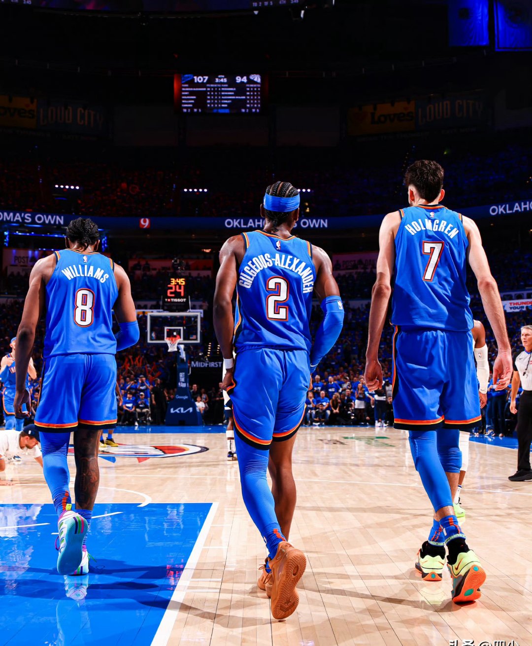 快船锋线持续高效，大胜黄蜂取得连胜的简单介绍